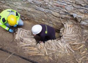 В соборе Бельгии нашли стену из человеческих костей (фото)