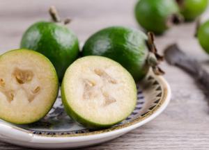 Стало известно, почему фейхоа называют фруктом вечной молодости 