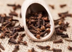 Врачи назвали специю, которая полезна для печени и кишечника 