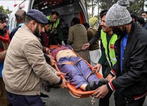 У Пакистані стався найсмертоносніший теракт за понад 10 років: подробиці та фото