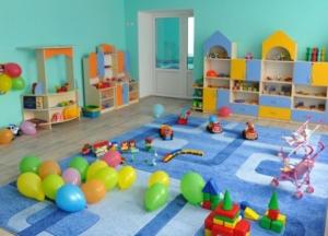 Дети переселенцев получили право на первоочередное зачисление в детсады 