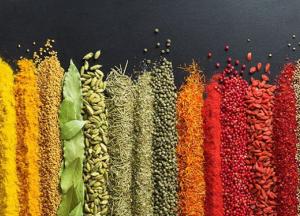 Ученые назвали травы и приправы, которые могут снизить уровень сахара в крови