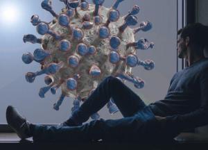 Названы изменения в организме человека, долго не выходившего на улицу 