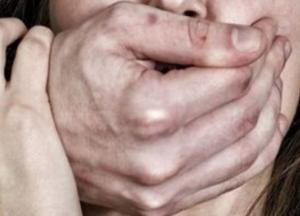Издевался в течение трех лет: на Харьковщине задержали подозреваемого в изнасиловании ребенка