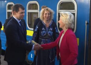 До Києва на свято прибули Нікушор Дан, Мая Санду, Александар Вучич, Урсула фон дер Ляєн (відео)