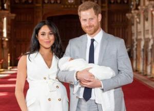 В Букингемском дворце назвали дату крестин сына Меган Маркл и принца Гарри