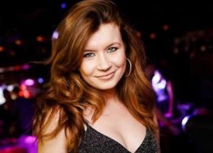 Жена Монатика показала, как выглядит без причёски и макияжа (фото)