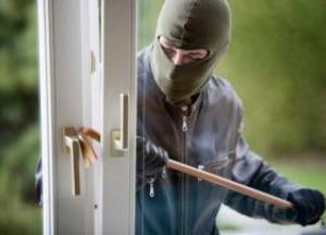 Под Киевом совершили дерзкое нападение на дом журналиста (фото)