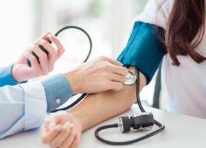 Врачи рассказали, как быстро снизить повышенное давление