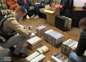 СБУ заблокировала продажу контрафактного алкоголя и сигарет на 10 млн (фото)