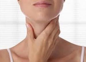 Названы два главных симптома, указывающих на проблемы с щитовидкой