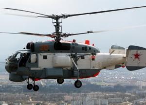 "Кум сказал, что детям надо хвост на детскую площадку сп**дить": украинцы разобрали вертолет оккупантов (курьезное видео)