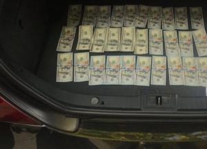 В Киеве мошенники вымогали $18 тысяч за "должность помощника нардепа"