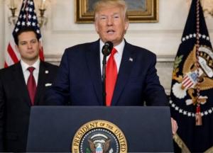 Трамп закликав до зміни влади в Ірані та звинуватив Хаменеї у «повному руйнуванні країни»