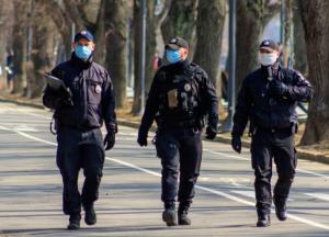 Полицейские составили 1415 админпротоколов о нарушениях правил карантина