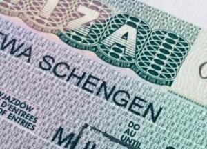 Евросоюз ввел жесткие проверки претендентов на получение шенгенских виз