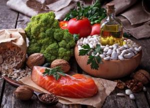 Медики назвали продукты, помогающие снизить уровень сахара в крови 