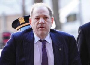 Харви Вайнштейна приговорили к 23 годам тюрьмы