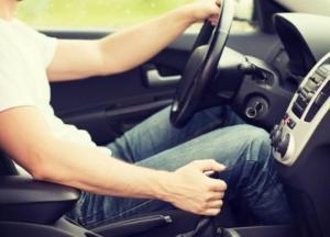 В Японии ученые разработали кресло, которое умеет определять состояние водителя