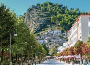 В Албании отменили все ограничения для туристов