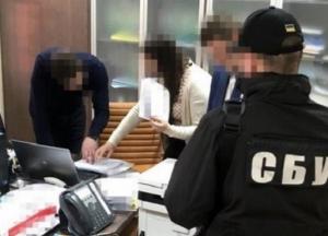 Чиновники Одесской ОГА присвоили 1,6 млн гривен (фото)