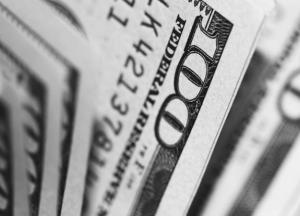 Минфин продал долларовых гособлигаций на 4 миллиарда гривен
