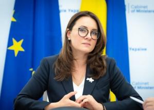 Одні й ті самі люди: Рада оновила уряд, де всі "нові" міністри - члени Кабміну Шмигаля (повний список)