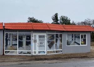 Под Киевом образовалась пробка: военная техника вывозит из города МАФы, с которыми борется Кличко (видео)