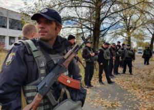 На блокпосту в Луганской области произошли столкновения между полицией и добровольцами