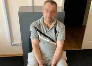 Создатель детского порно сбежал после внесения залога