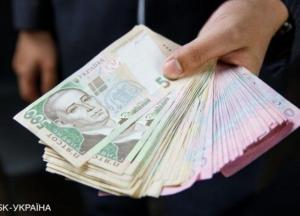 Зарплаты в Украине: в каких отраслях платят больше всего