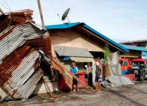 Тайфун на Филиппинах: 16 человек погибло (фото, видео)