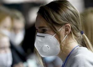 В Украине более 16 тысяч новых заражений COVID-19