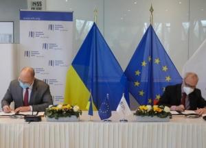 Украина и ЕИБ подписали соглашения на 320 млн евро