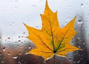 Никак не уходит: сеть взорвалась забавными фотожабами из-за тумана в Киеве