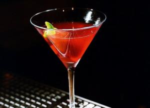 Назван самый опасный для сердца алкогольный напиток 