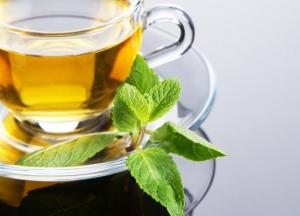 Назван напиток, помогающий избежать похмелья