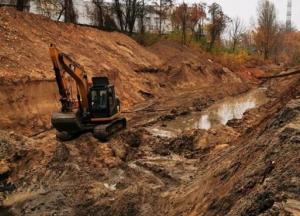 В Киеве начали восстанавливать природное русло реки Почайной