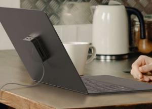 Презентован первый в мире ноутбук без портов (фото) 