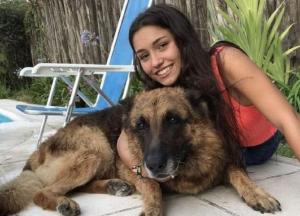 Собака разорвала девушке лицо во время фотосессии (фото)