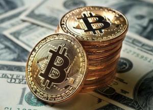 Цена биткоина впервые превысила 35 тыcяч долларов