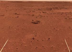 Китай обнародовал новые фотографии Красной планеты