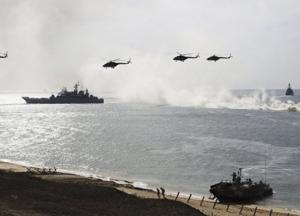 РФ перебрасывает группу кораблей в Черное море