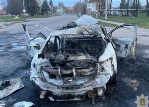 Дрон знищив авто поліції під Сумами, є важкопоранені (фото)