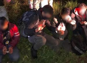 На украинской границе со стрельбой задержали нелегалов из Турции