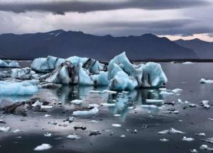 Археологи выявили древние артефакты после таяния ледника