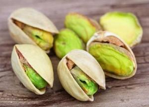 Названа идеальная закуска для снижения «плохого» холестерина