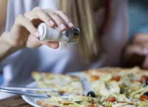 Какая пища может спровоцировать отеки