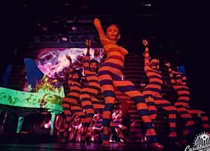 Эротическое варьете «Рояль» продолжает удивлять зрителей: расписание ближайших шоу (21+)