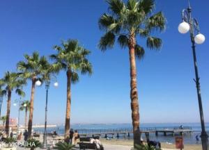 Кипр снимает все ограничения для вакцинированных туристов